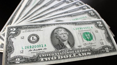 달러 가격 고공행진에 항공 유류할증료와 물가 압박